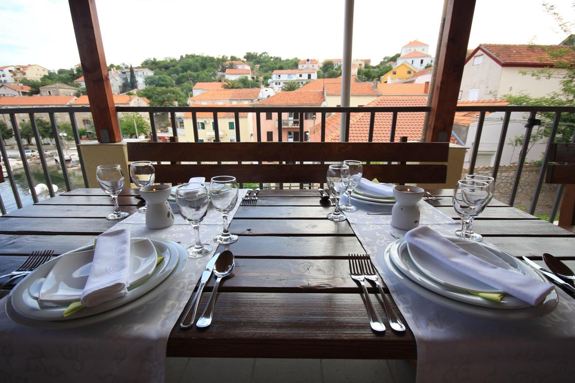 Hotel Sali Ngoại thất bức ảnh
